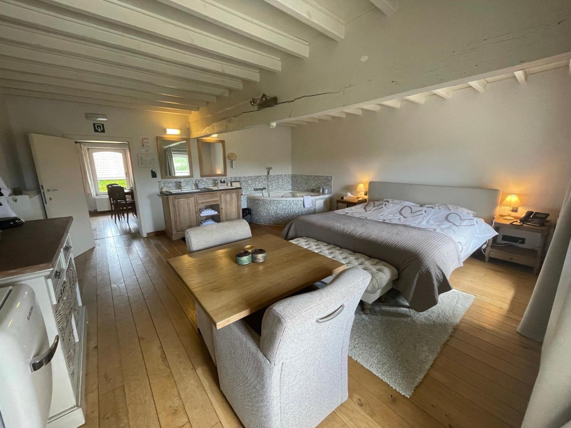 De Verborgen Parel B&B Borgloon Eksteriør billede